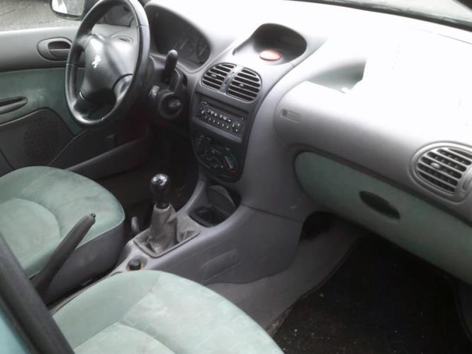 Autoradio d'origine PEUGEOT 206 PHASE 1 Essence - Image 8