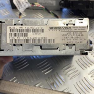 Autoradio d'origine PEUGEOT 307 PHASE 1 BREAK Diesel - Image 1