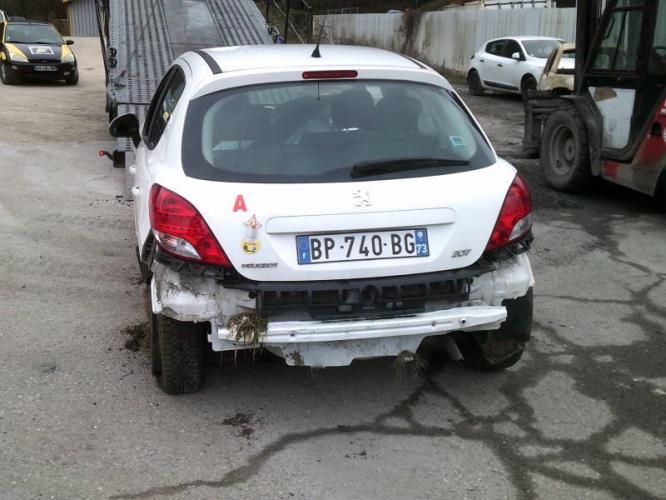 Autoradio d'origine PEUGEOT 207 PHASE 2 Diesel - Image 5