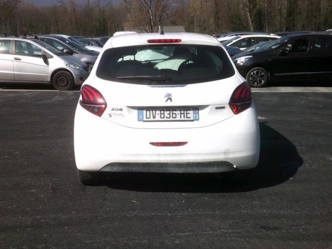 Autoradio d'origine PEUGEOT 208 1 PHASE 2 Diesel - Image 6