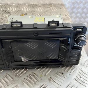 Autoradio d'origine VOLKSWAGEN POLO 5 PHASE 2 Essence - Image 1