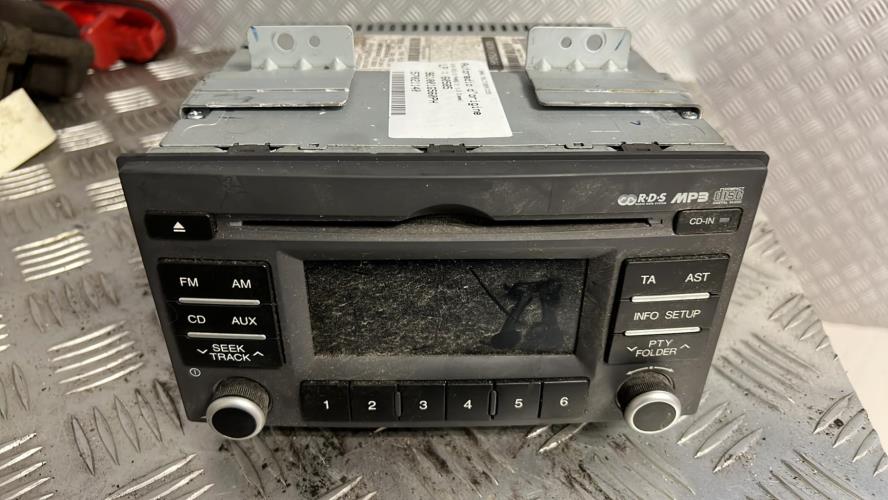 Autoradio d'origine KIA RIO 2 PHASE 2 Diesel - Image 1