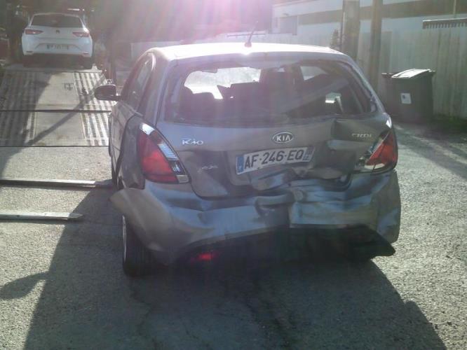 Autoradio d'origine KIA RIO 2 PHASE 2 Diesel - Image 6