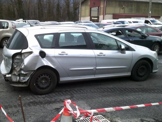 Autoradio d'origine PEUGEOT 308 1 SW PHASE 1 BREAK Diesel - Image 6