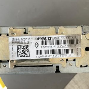 Autoradio d'origine RENAULT MEGANE 2 PHASE 2 BREAK Diesel - Image 1