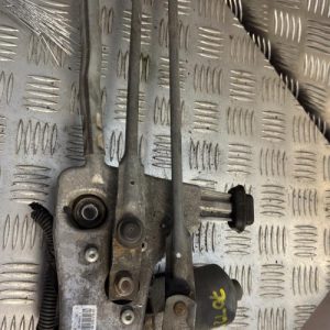 Moteur essuie glace avant PEUGEOT 308 2 SW PHASE 1 BREAK Diesel - Image 1