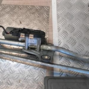 Moteur essuie glace avant gauche VOLVO S 60 2 PHASE 1 Diesel - Image 1