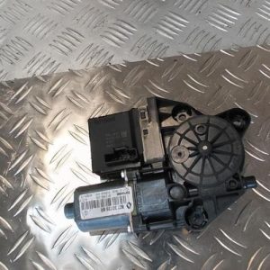 Moteur leve vitre avant droit RENAULT MEGANE 3 PHASE 1 Diesel - Image 1