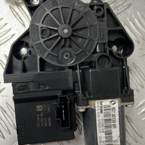 Moteur leve vitre avant droit RENAULT MEGANE 3 PHASE 1 Diesel - Image 1