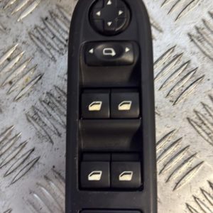 Interrupteur de leve vitre avant gauche PEUGEOT 308 1 PHASE 2 Diesel - Image 1