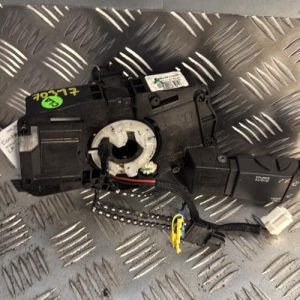 Contacteur tournant RENAULT CAPTUR 1 PHASE 1 Essence - Image 1