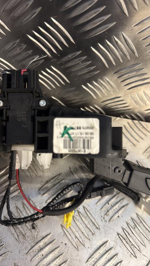 Contacteur tournant RENAULT CAPTUR 1 PHASE 1 Essence - Image 2