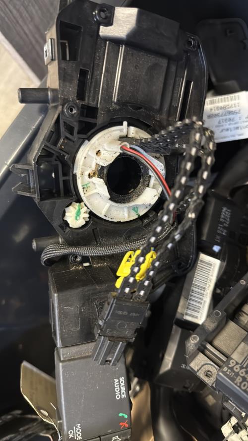 Contacteur tournant RENAULT CAPTUR 1 PHASE 1 Essence - Image 3