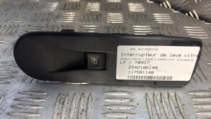 Interrupteur de leve vitre avant droit RENAULT CAPTUR 1 PHASE 1 Essence - Image 2
