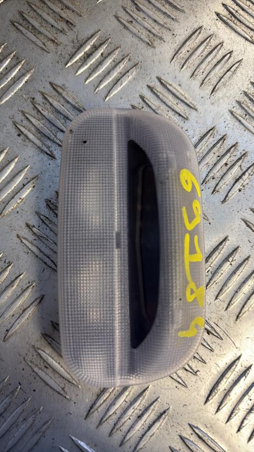 Eclairage de plafonnier MERCEDES CLASSE C 203 COUPE SPORT PHASE 2 Diesel - Image 1