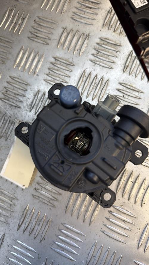 Anti brouillard droit (feux) FORD KA+ Essence - Image 2