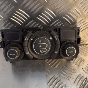 Commande chauffage PEUGEOT 308 1 SW PHASE 1 BREAK Diesel - Image 1