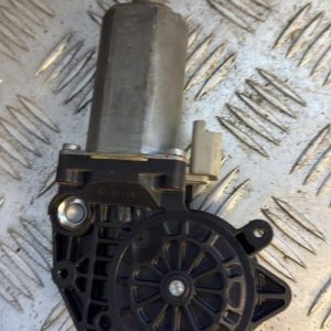 Moteur leve vitre avant droit PEUGEOT 307 PHASE 1 BREAK Diesel - Image 1