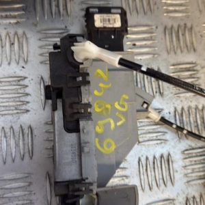 Serrure avant gauche PEUGEOT 308 1 PHASE 1 CABRIOLET Diesel - Image 1