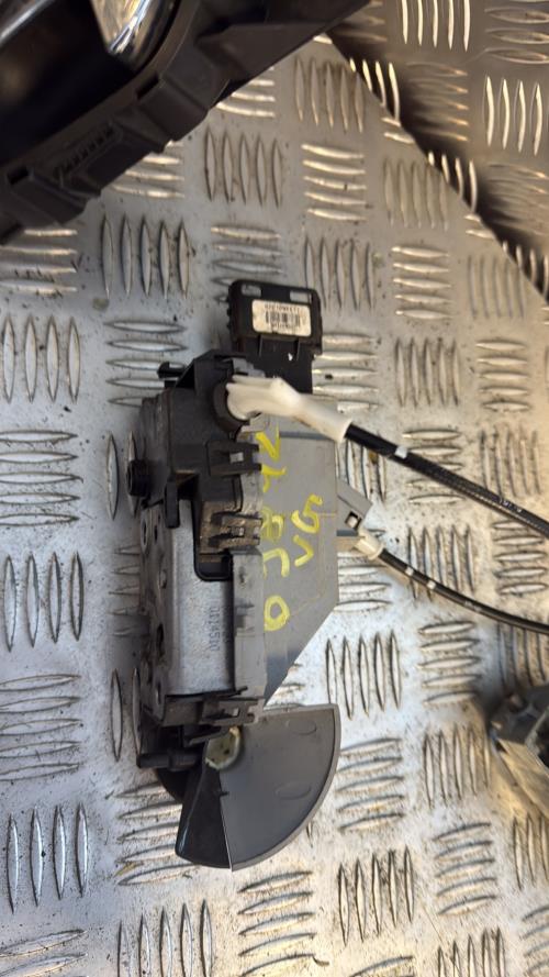 Serrure avant gauche PEUGEOT 308 1 PHASE 1 CABRIOLET Diesel - Image 2