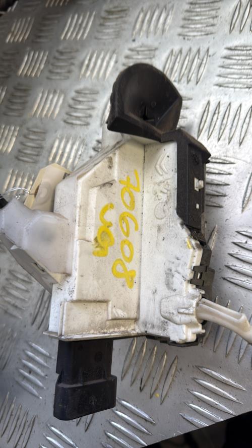 Serrure avant gauche CITROEN C3 2 PHASE 1 Essence - Image 1