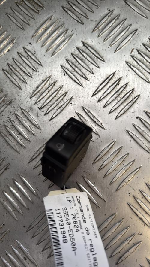 Commande de reglage hauteur de phare NISSAN NOTE 1 PHASE 2 Diesel - Image 1