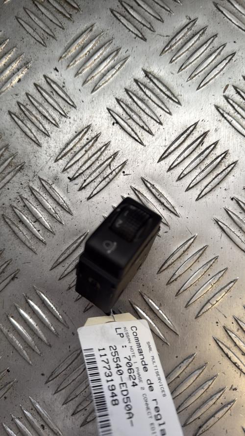 Commande de reglage hauteur de phare NISSAN NOTE 1 PHASE 2 Diesel - Image 3