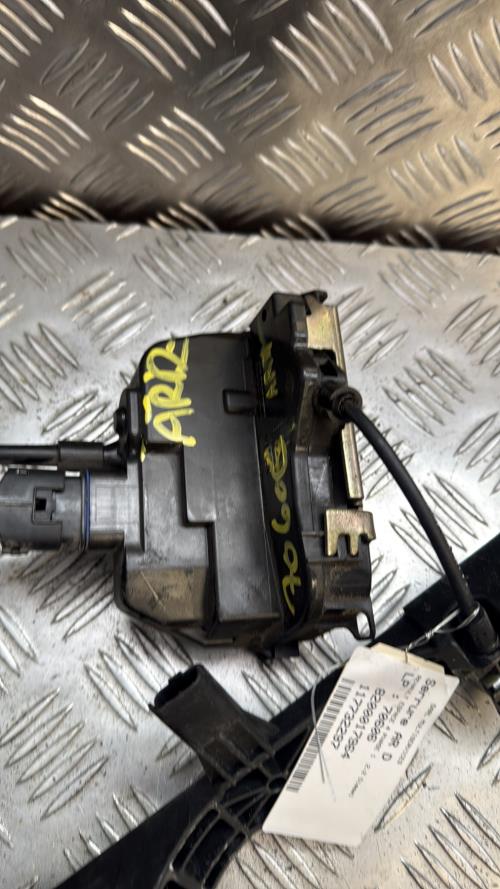 Serrure arriere droit RENAULT ESPACE 4 PHASE 1 Diesel - Image 3