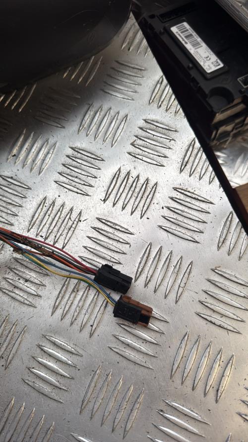 Retroviseur gauche PEUGEOT 308 1 PHASE 1 CABRIOLET Diesel - Image 1