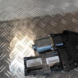 Moteur leve vitre avant gauche RENAULT MEGANE 3 PHASE 1 Diesel - Image 1