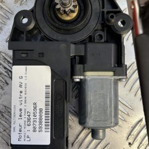 Moteur leve vitre avant gauche RENAULT MEGANE 3 PHASE 2 BREAK Diesel - Image 1