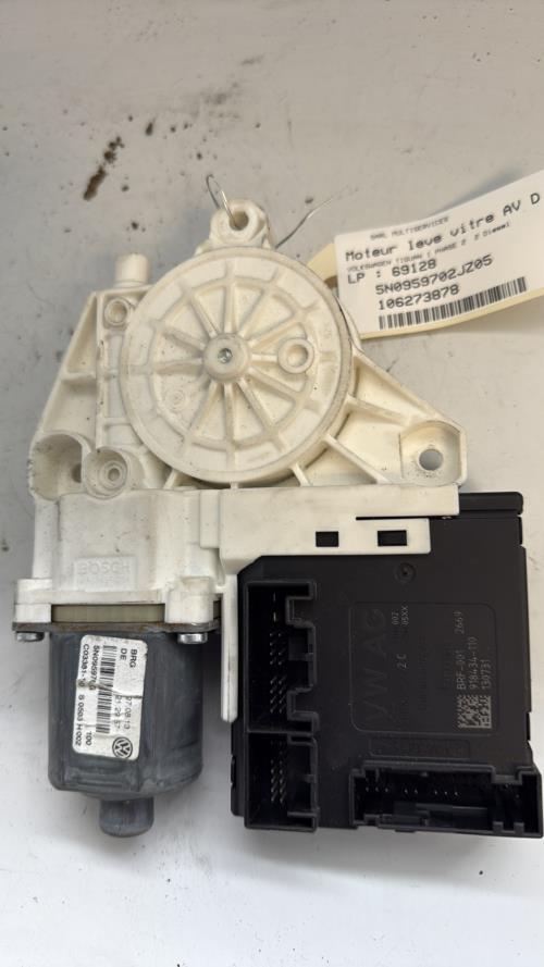 Moteur leve vitre avant droit VOLKSWAGEN TIGUAN 1 PHASE 2 Diesel - Image 2