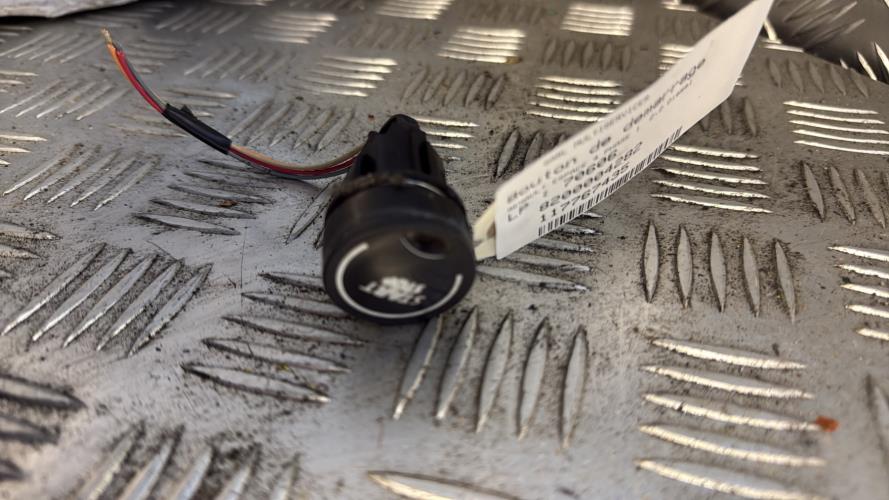 Bouton de demarrage RENAULT ESPACE 4 PHASE 1 Diesel - Image 2