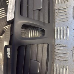 Aerateur tableau de bord RENAULT MEGANE 3 PHASE 1 Ethanol - Image 1