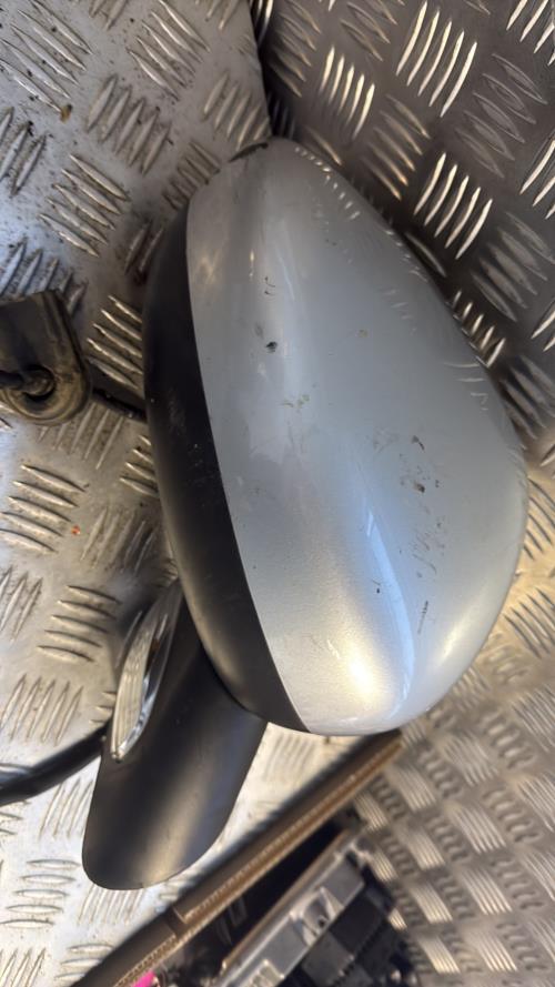 Retroviseur droit CITROEN C3 2 PHASE 2 Essence - Image 2