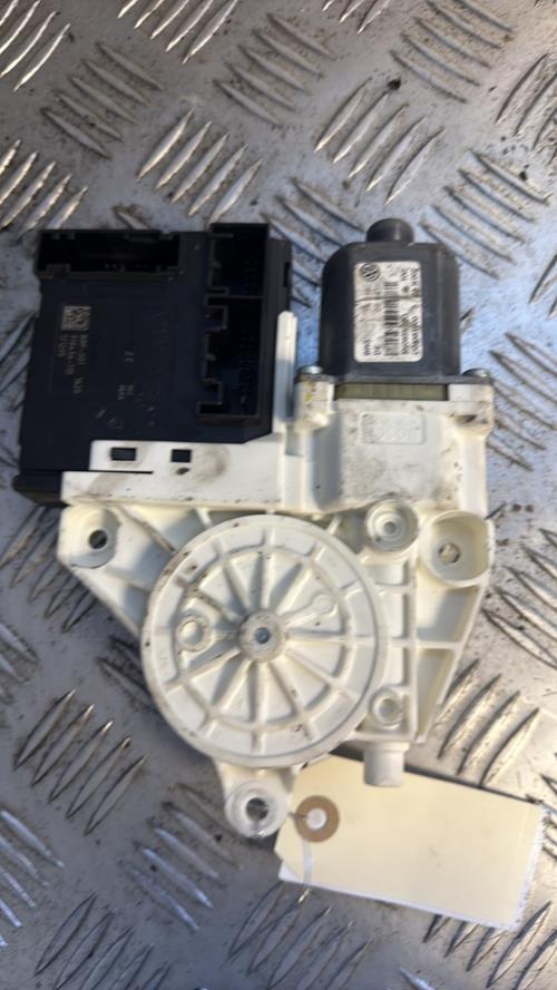 Moteur leve vitre avant droit VOLKSWAGEN TIGUAN 1 PHASE 2 Diesel - Image 3