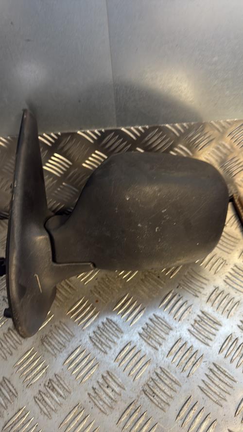 Retroviseur gauche RENAULT KANGOO 1 PHASE 2 Essence - Image 2