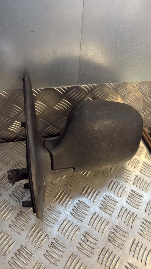 Retroviseur gauche RENAULT KANGOO 1 PHASE 2 Essence - Image 3