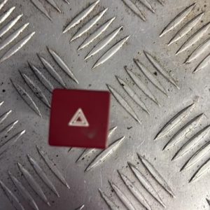 Bouton de warning CITROEN BERLINGO 2 PHASE 2 Diesel - Image 1