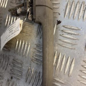 Poignee porte avant droit VOLVO 850 PHASE 2 Essence - Image 1