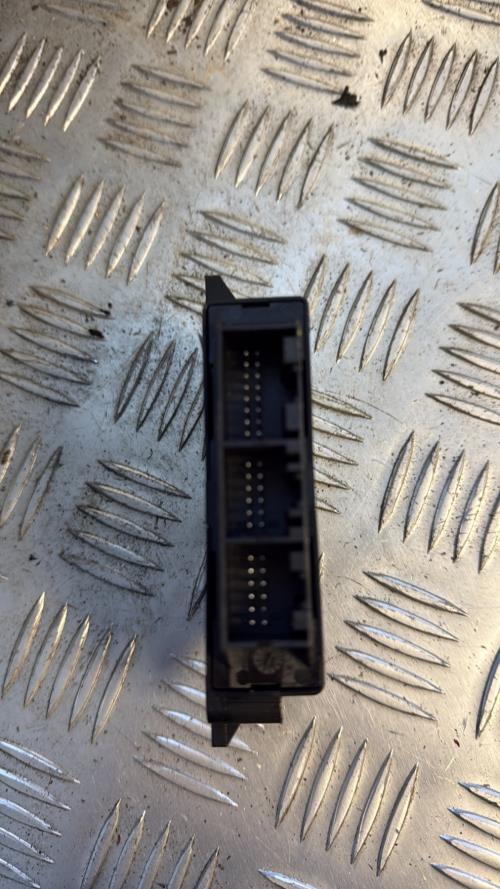 Calculateur VOLKSWAGEN TIGUAN 1 PHASE 2 Diesel - Image 3