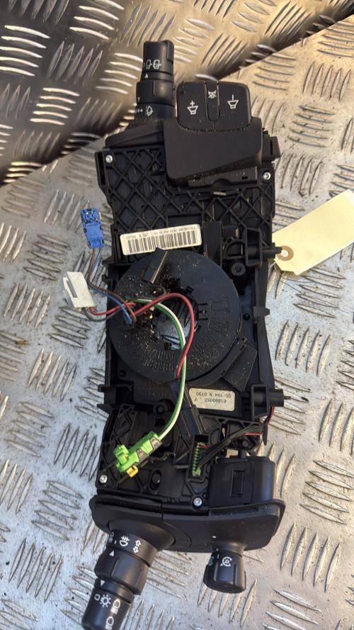 Com (Bloc Contacteur Tournant+Commodo Essuie Glace+Commodo Phare) RENAULT SCENIC 2 PHASE 1 Diesel - Image 1