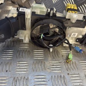 Com (Bloc Contacteur Tournant+Commodo Essuie Glace+Commodo Phare) RENAULT MEGANE 3 PHASE 3 Diesel - Image 1