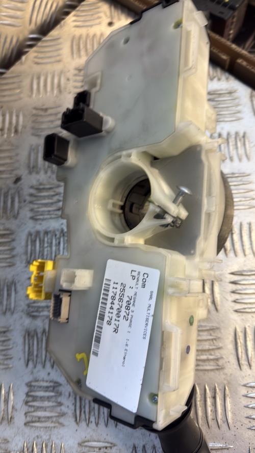 Com (Bloc Contacteur Tournant+Commodo Essuie Glace+Commodo Phare) RENAULT MEGANE 3 PHASE 1 Ethanol - Image 4