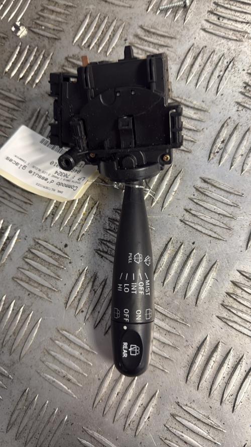 Commodo d'essuie glaces TOYOTA YARIS 1 PHASE 2 Essence - Image 2