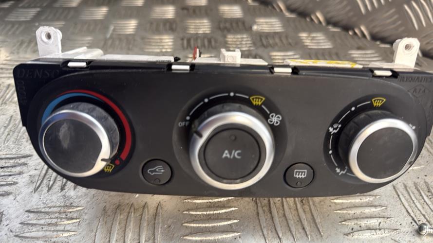 Commande chauffage RENAULT CLIO 4 PHASE 1 Diesel - Image 2
