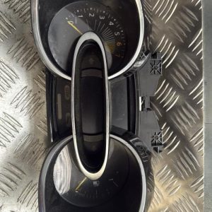 Compteur RENAULT CLIO 4 PHASE 1 Essence - Image 1