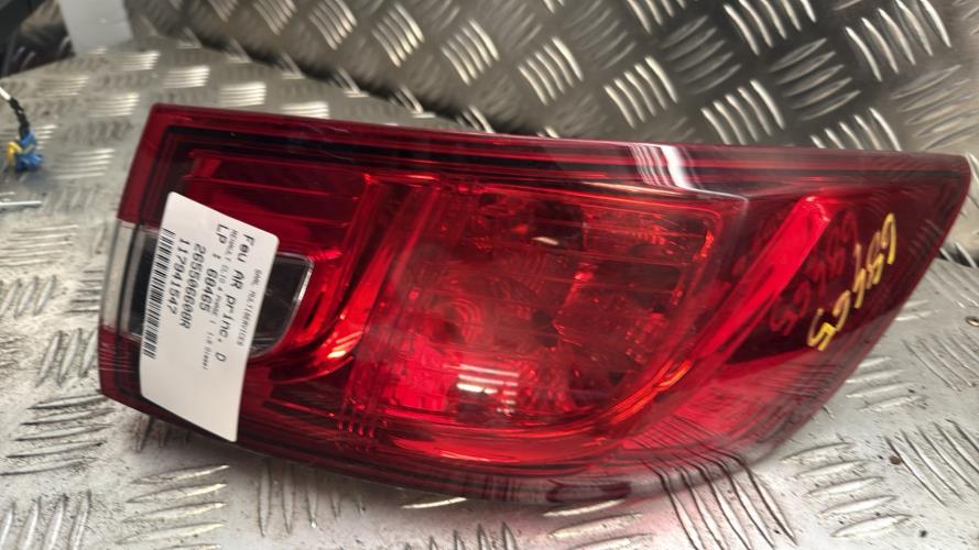 Feu arriere principal droit (feux) RENAULT CLIO 4 PHASE 1 Diesel - Image 1