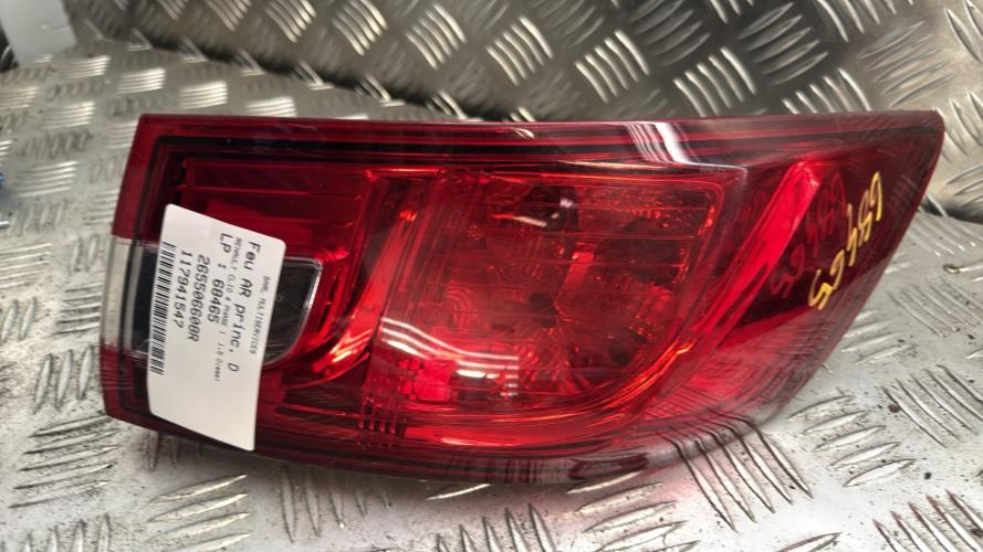 Feu arriere principal droit (feux) RENAULT CLIO 4 PHASE 1 Diesel - Image 3