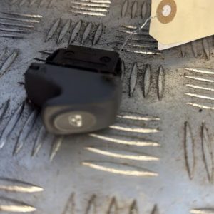 Interrupteur de leve vitre avant gauche RENAULT TWINGO 1 PHASE 3 Essence - Image 1